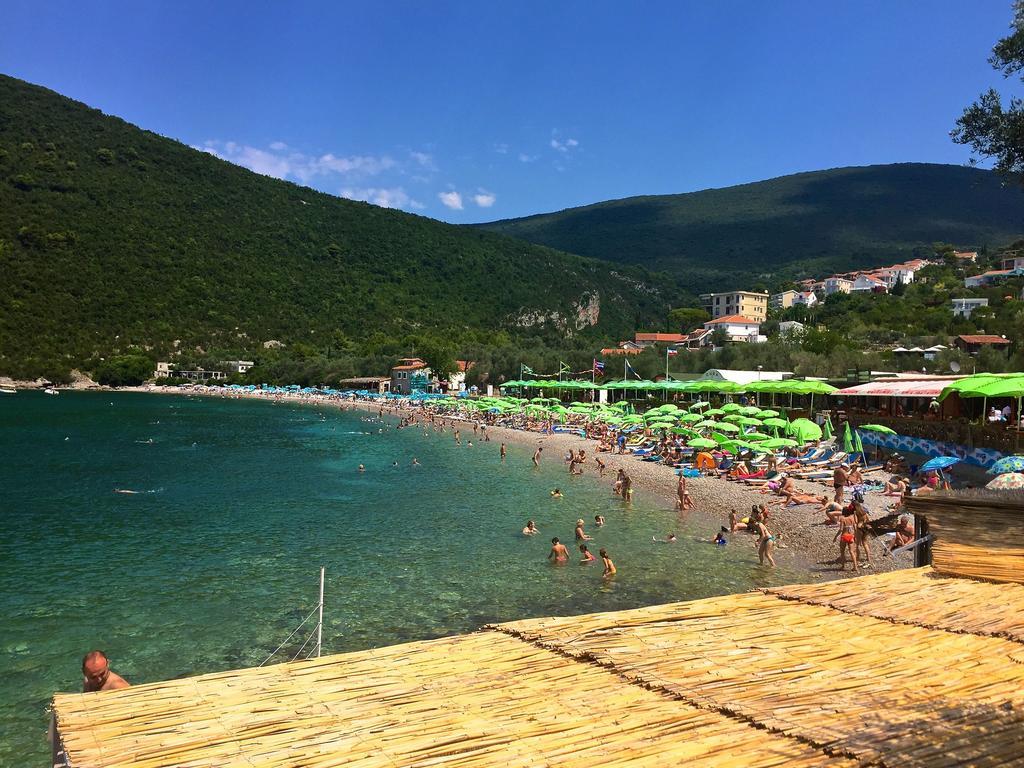 Zanjice Luxury Suite Луштица Экстерьер фото