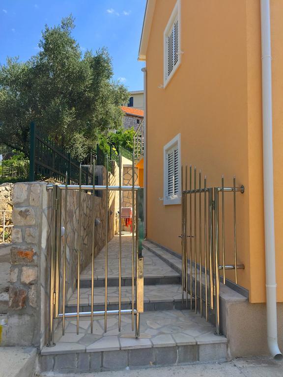 Zanjice Luxury Suite Луштица Экстерьер фото
