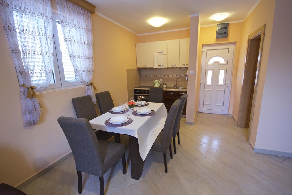 Zanjice Luxury Suite Луштица Экстерьер фото